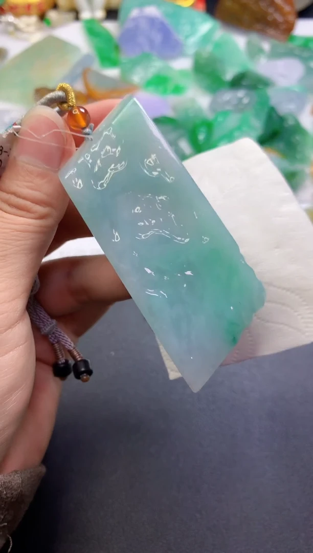 【闪购商品】翡翠吊坠(不含链)未镶嵌428