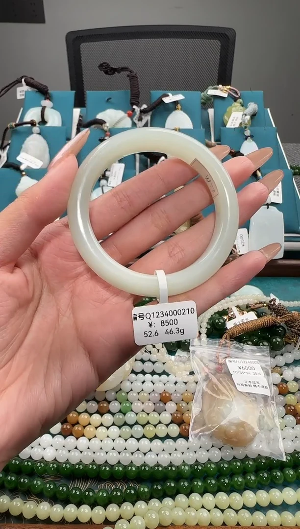 未镶嵌手镯和田玉Q 52.6