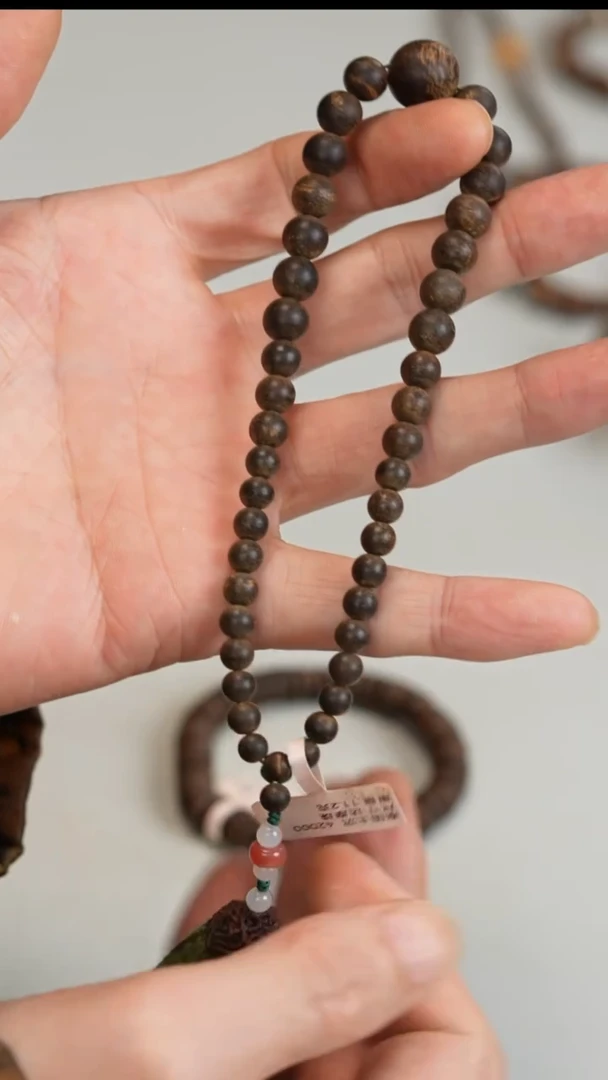沉香沉香碎屑泰国沉水达摩珠手持11.2g