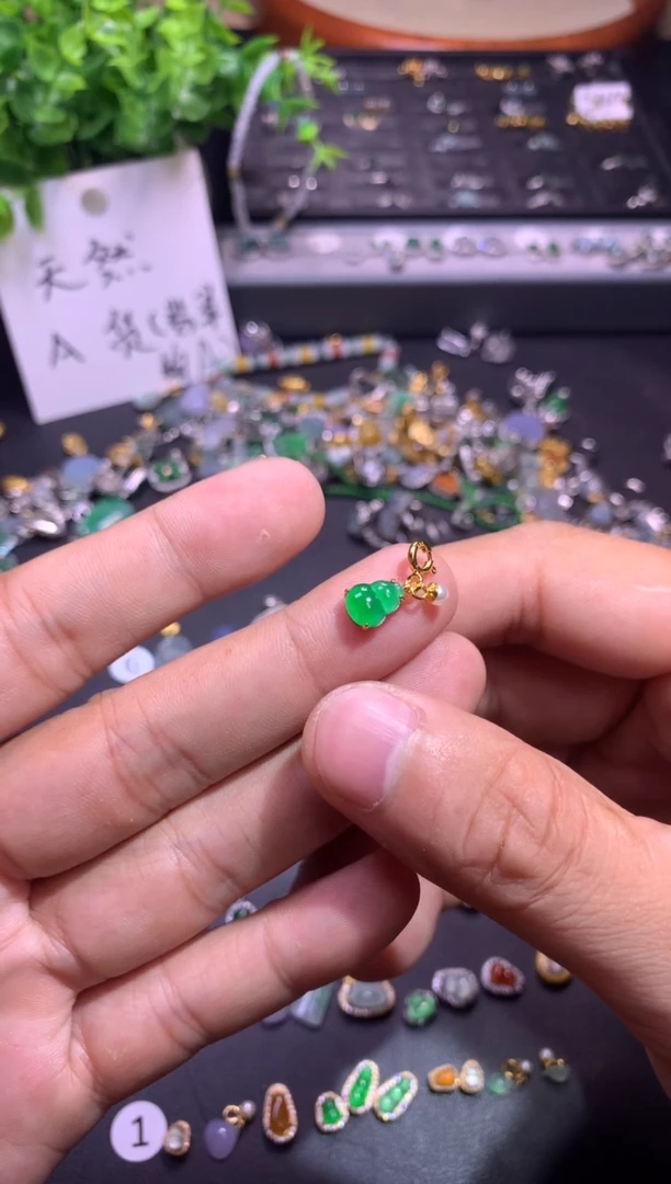 翡翠银S925镶嵌吊坠(不含链)1