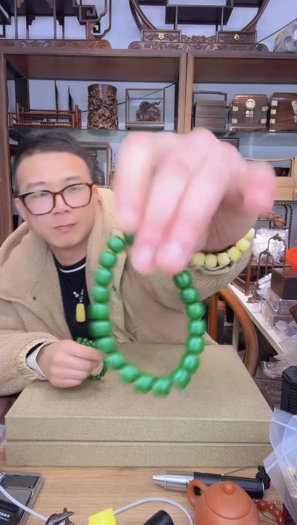 【闪购商品】乌木类书架061海绿9*10老型单圈手串