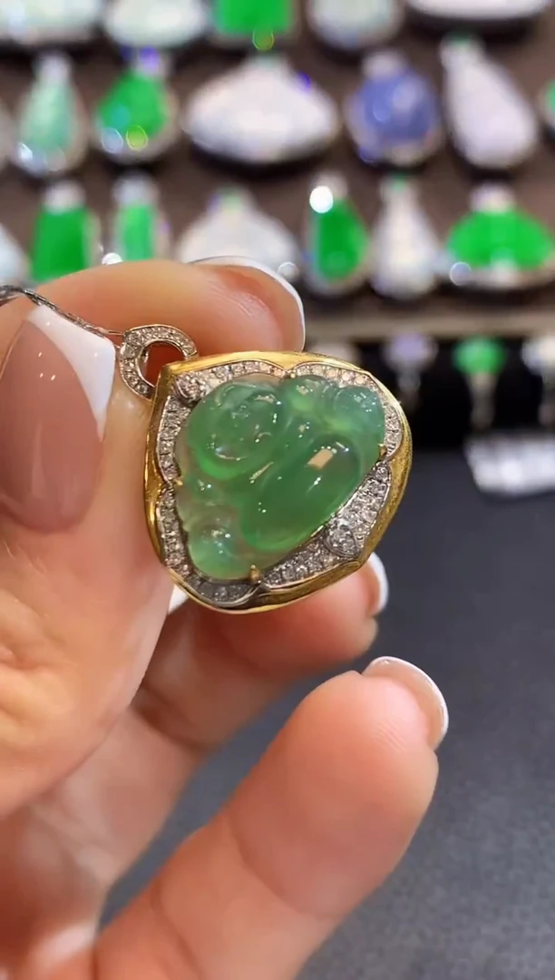 吊坠(不含链)18K金镶嵌翡翠A6