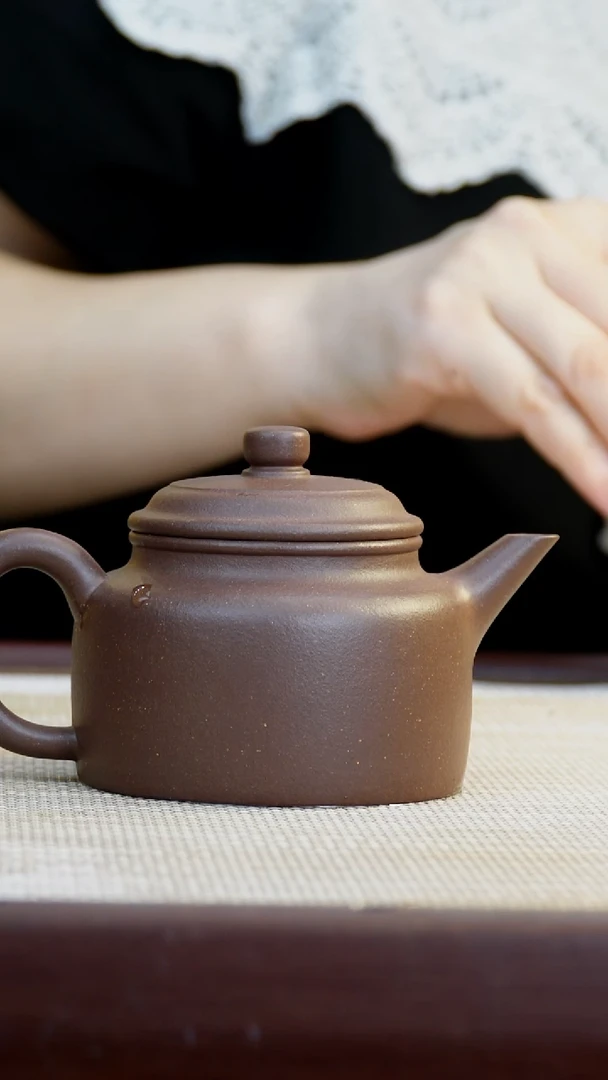 茶壶紫砂南**境四号井紫泥剑流德钟200C