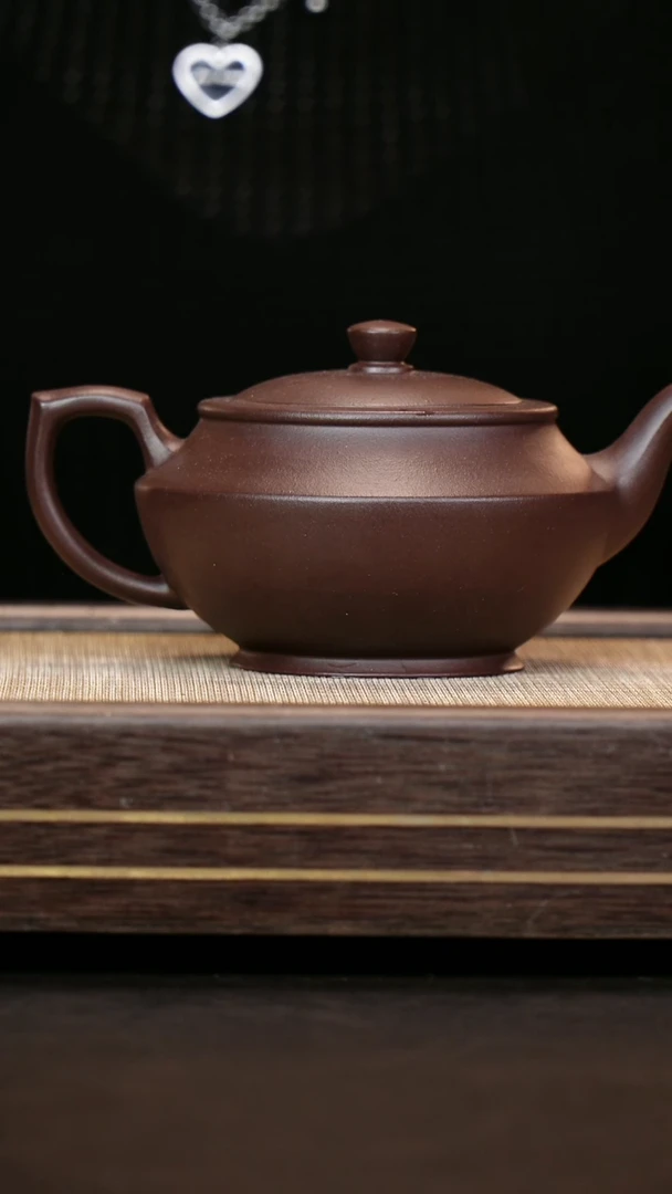 茶壶紫砂深井紫泥   汉云壶