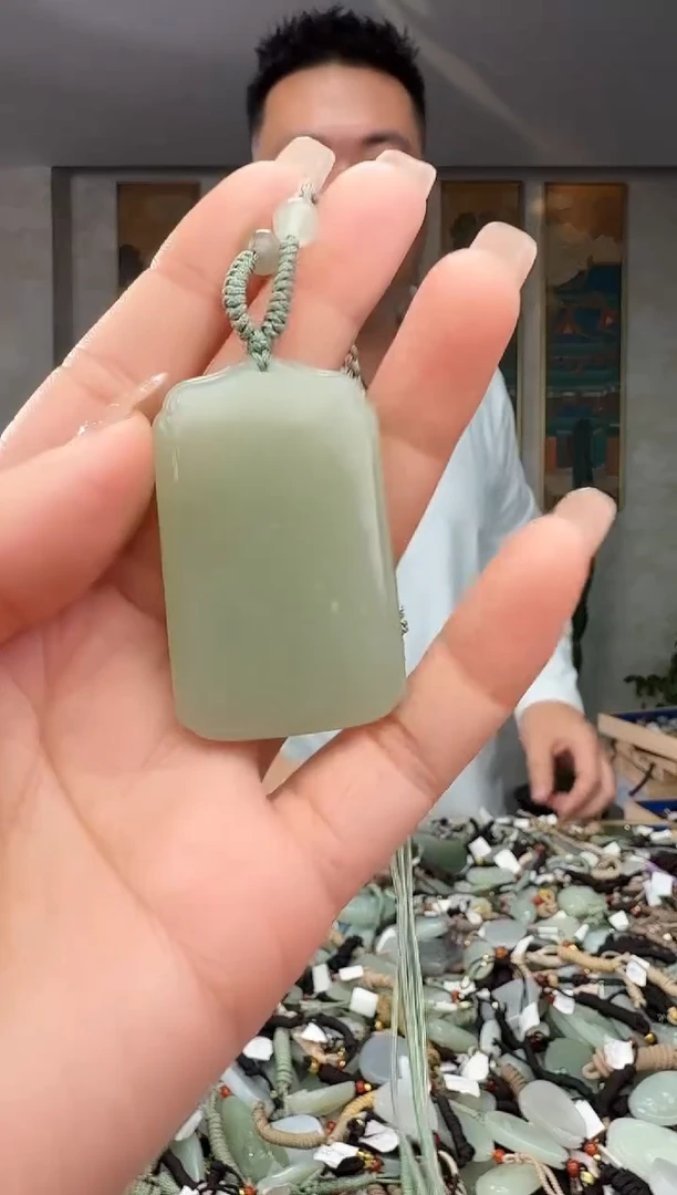 颈饰未镶嵌和田玉拍一发一多样性发货