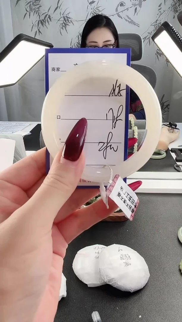 未镶嵌手镯和田玉65颜色微差无瑕