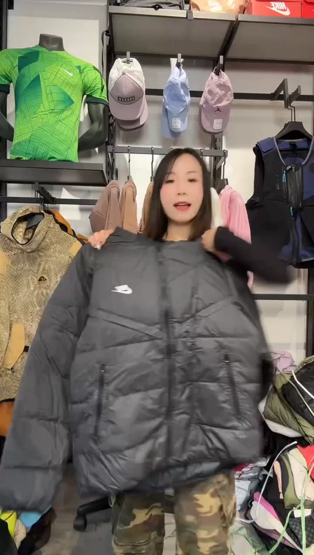 1289 编码 瑕疵款直播间过款为准 尺码   身高  XL
