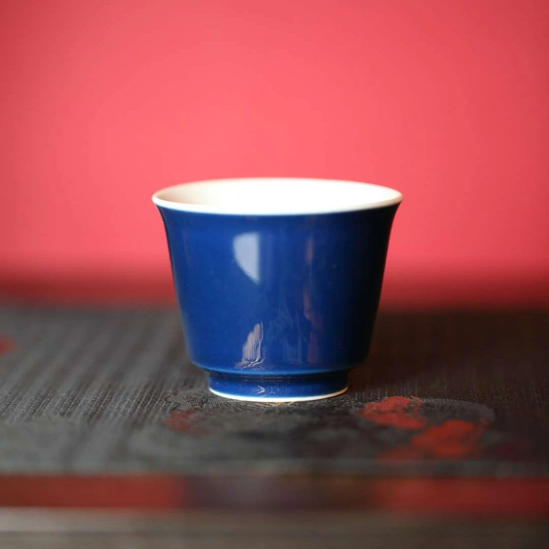 当代 瓷一茶器 景德镇高温颜色釉霁蓝小马蹄杯 一对