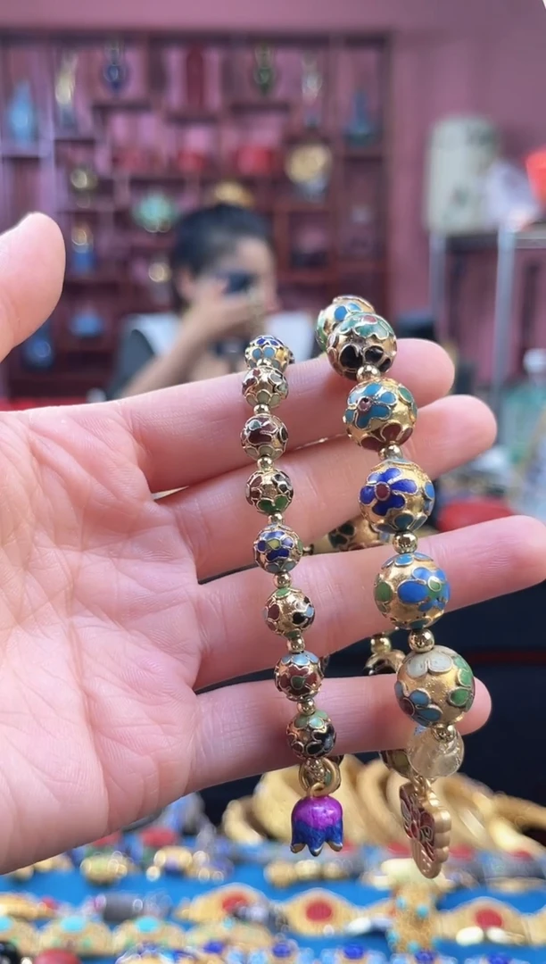 蝴*飞非遗 景泰蓝手串 金地类多宝