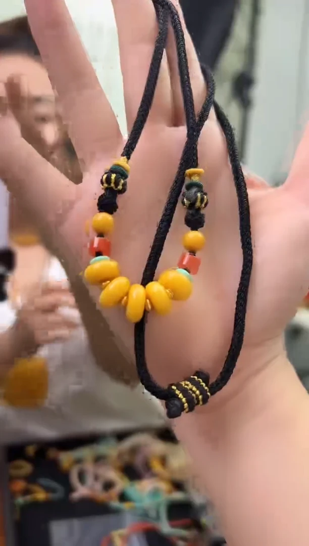 未镶嵌蜜蜡裸石蜜蜡吊坠