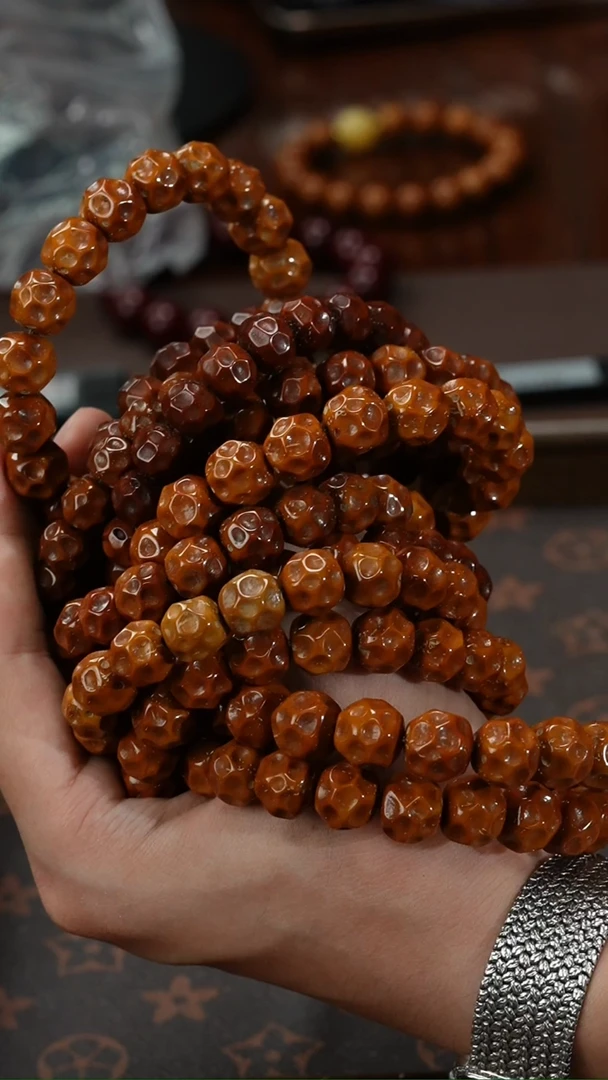 紫金鼠手串半实心无相多样性发货发一件