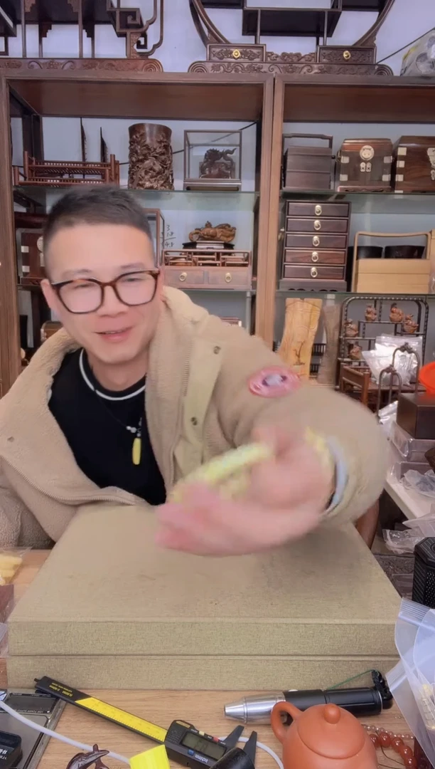 【闪购商品】乌木类书架040独8*9老型单圈手串