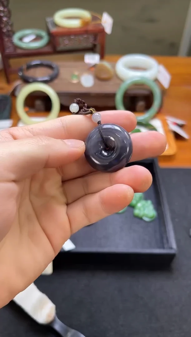 吊坠(不含链)未镶嵌和田玉青海烟紫平安扣