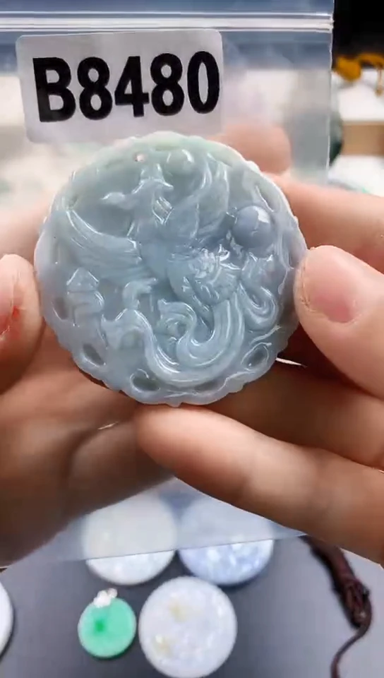 颈饰未镶嵌翡翠天然翡翠吊坠挂件