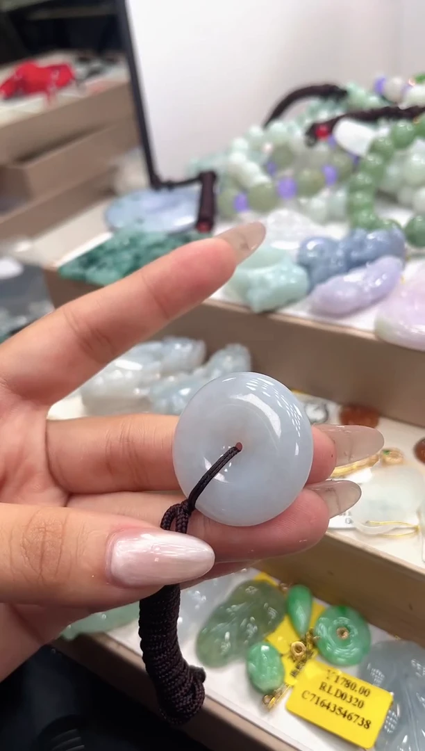 颈饰未镶嵌翡翠071多样性发货
