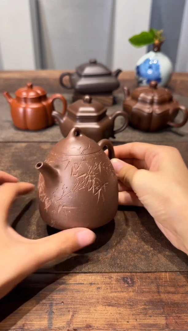 茶壶紫砂?****?秦权刻竹