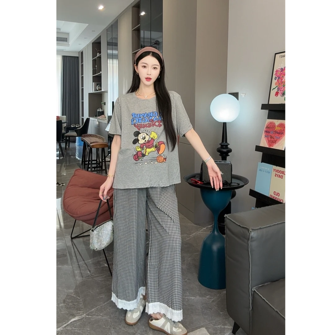 孕妇装夏季2025新款洋气舒适小众设计感卡通上衣格子蕾丝花边长裤