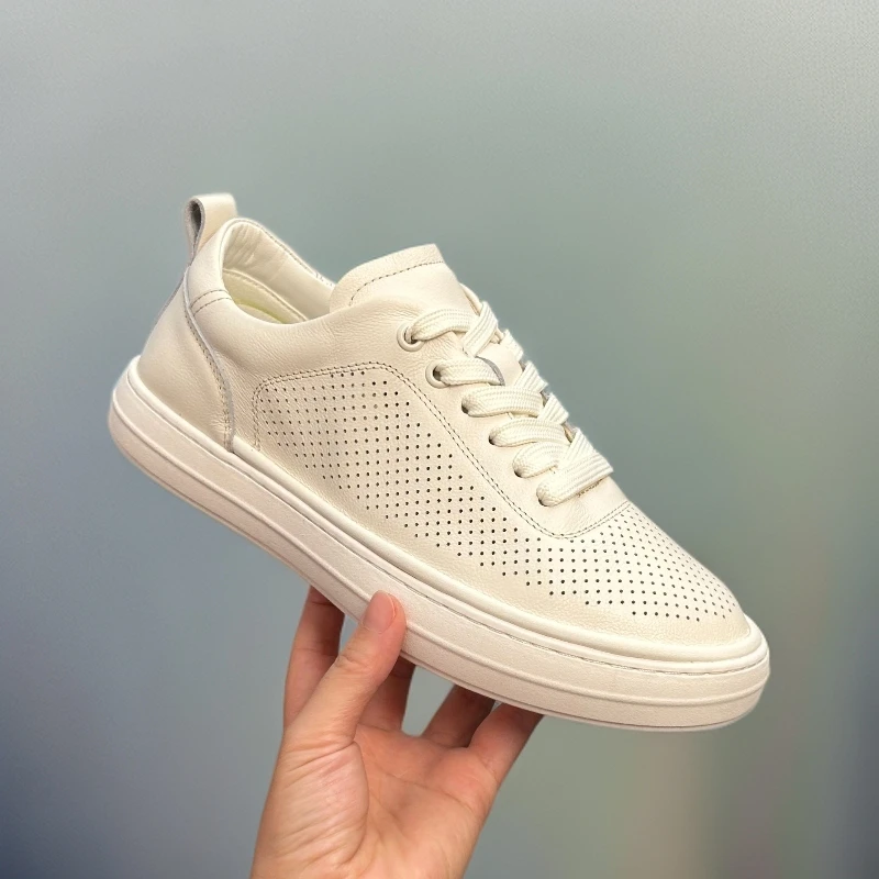 男士牛皮鞋子男款夏季休闲板鞋百搭真皮系带小白鞋男透气洞洞潮鞋