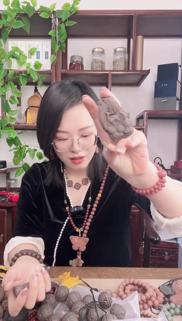 珠串玉兰香方的一鹿生花