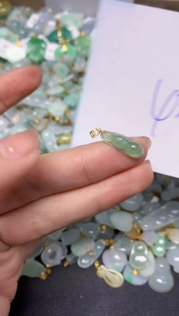 【闪购商品】翡翠颈饰18K金镶嵌 天然翡翠A货