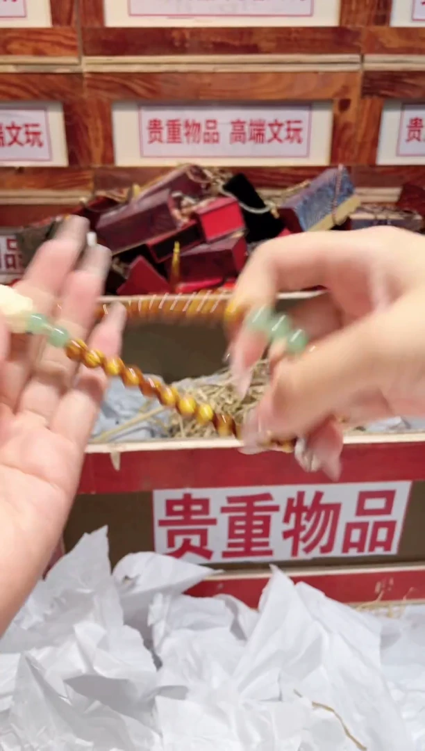 精品手串闪购链接（多样性发其一）￥