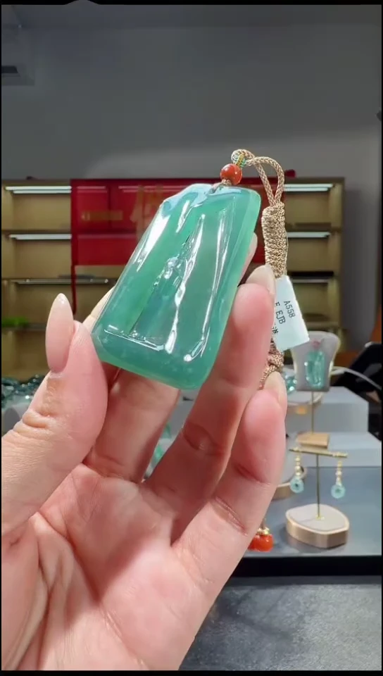 吊坠(不含链)未镶嵌翡翠佛