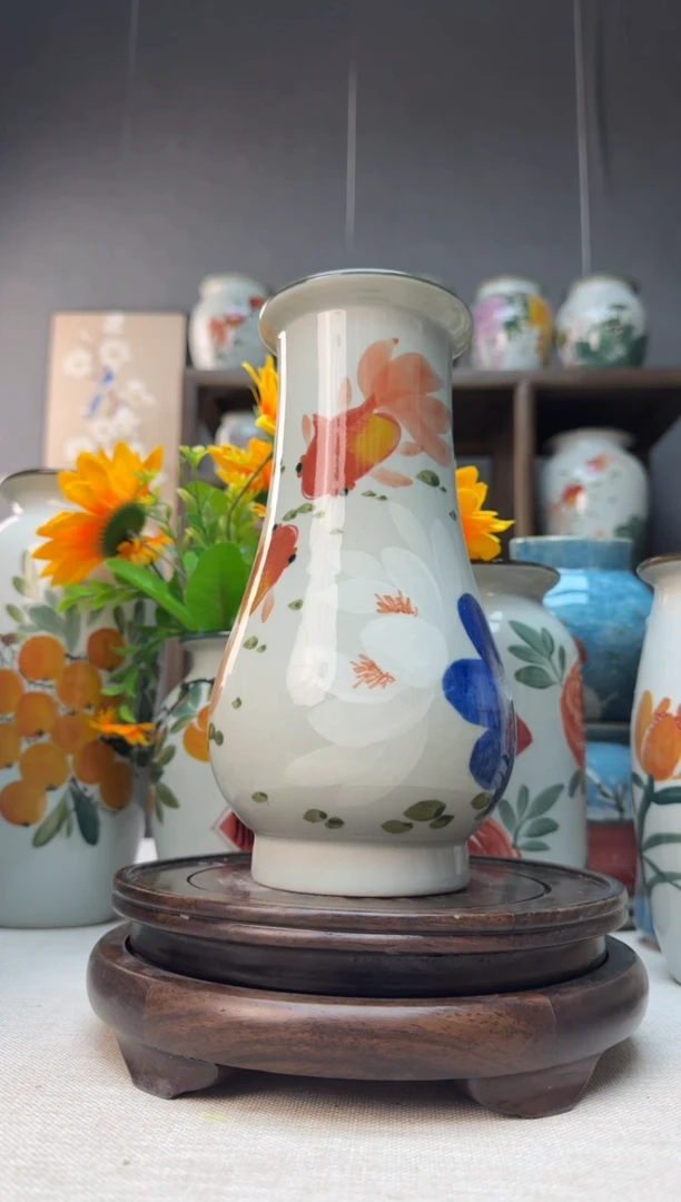 【闪购商品】瓶景德镇手绘陶瓷花瓶底部无孔高23口8左右