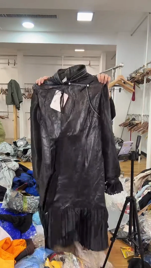 XL 125斤以里  礼服裙