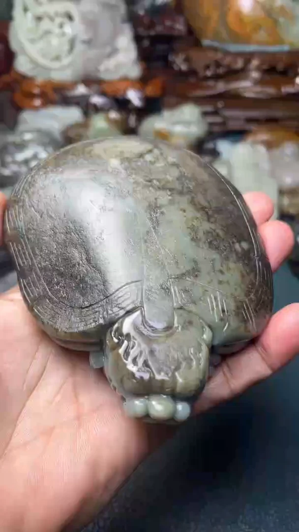 未镶嵌和田玉把件-