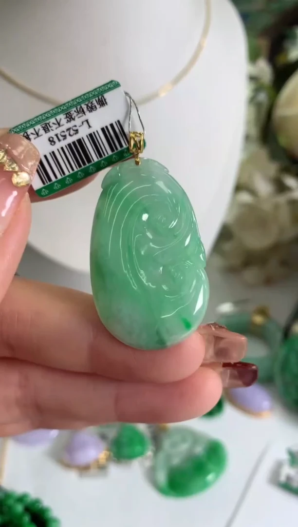 【闪购商品】翡翠吊坠(不含链)18K金镶嵌挂件