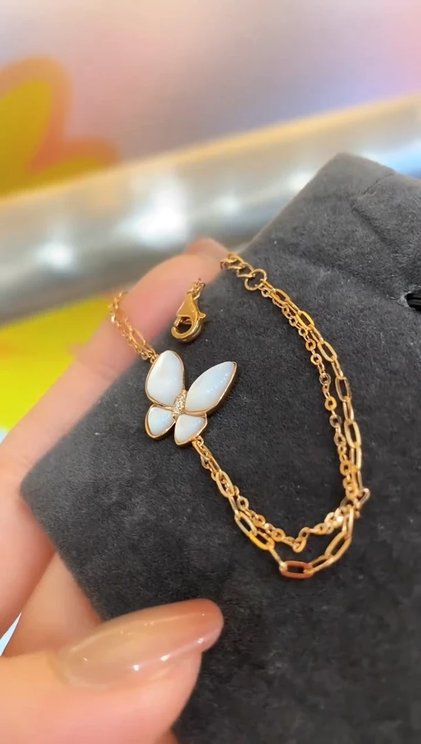 【闪购商品】贝壳（贝母）手链18K金镶嵌蝴蝶手链