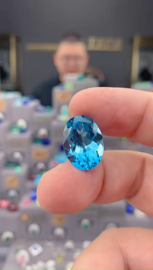 托帕石裸石16ct 托帕石