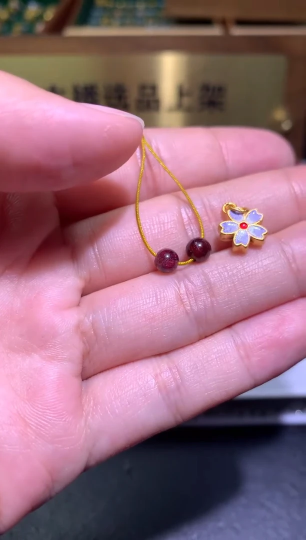 【闪购商品】石榴石成品足金镶嵌净货