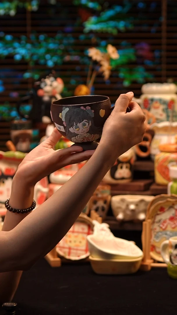 其他景德镇釉下彩手绘设计师款陶瓷