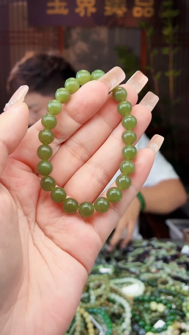 和田玉未镶嵌颈饰拍一发一