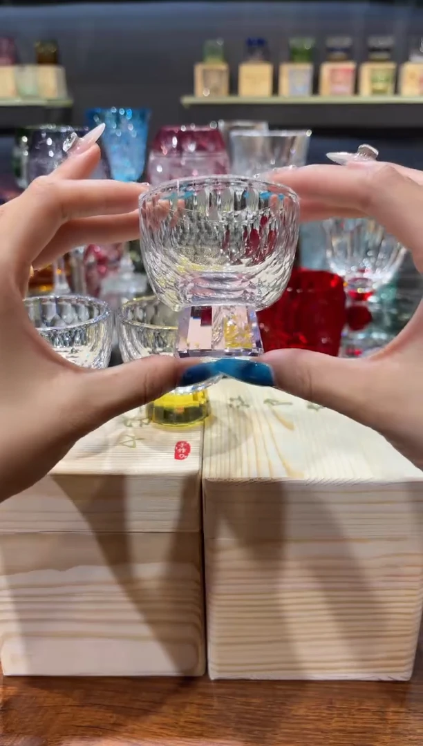 直播间闪烁买一送一粉色