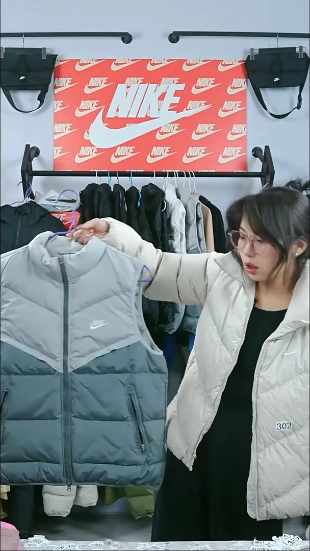 305闪购编码Nike/Jordan运动衣以直播间过款为准尺码XL