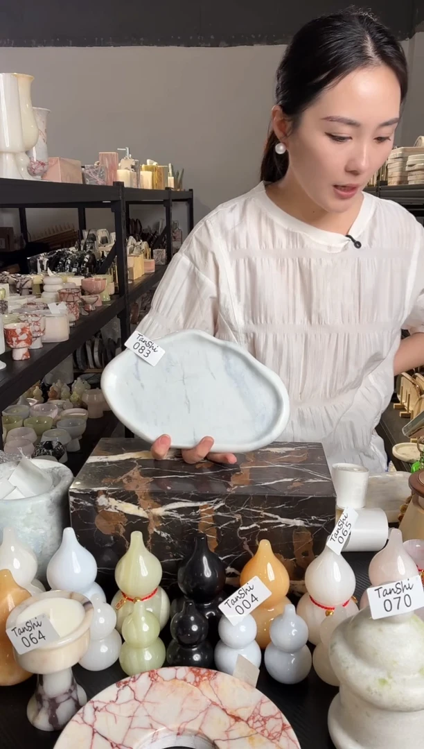 石材083蓝水晶25*16水磨