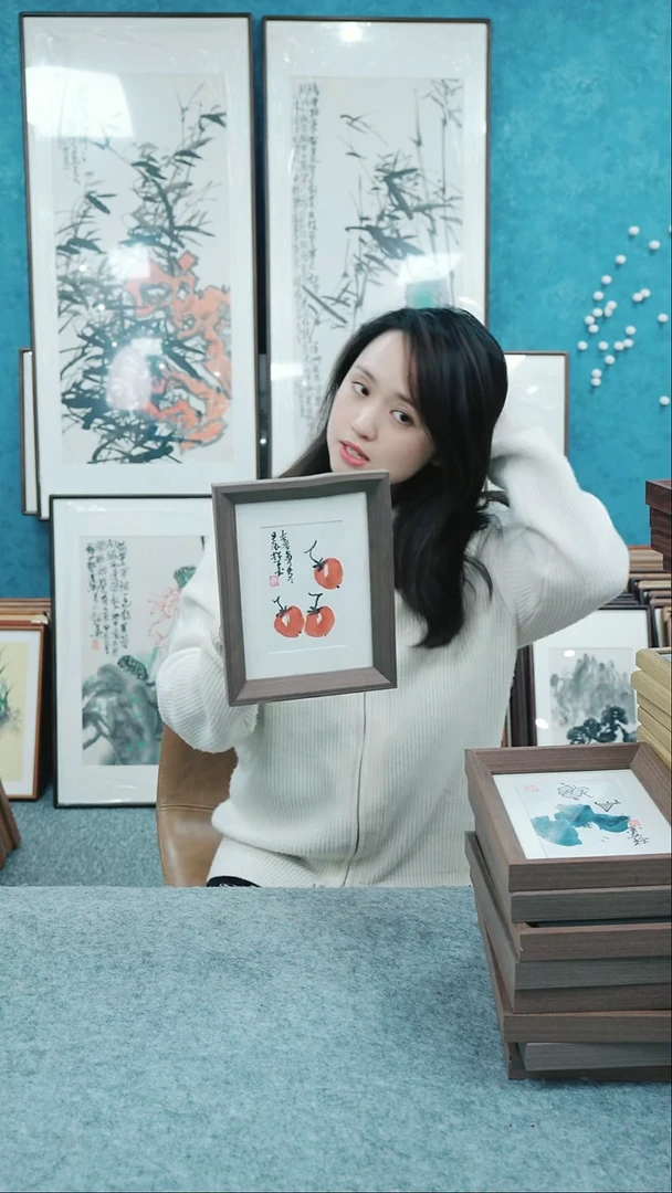 【闪购商品】国画8寸郑志超老师木质摆台