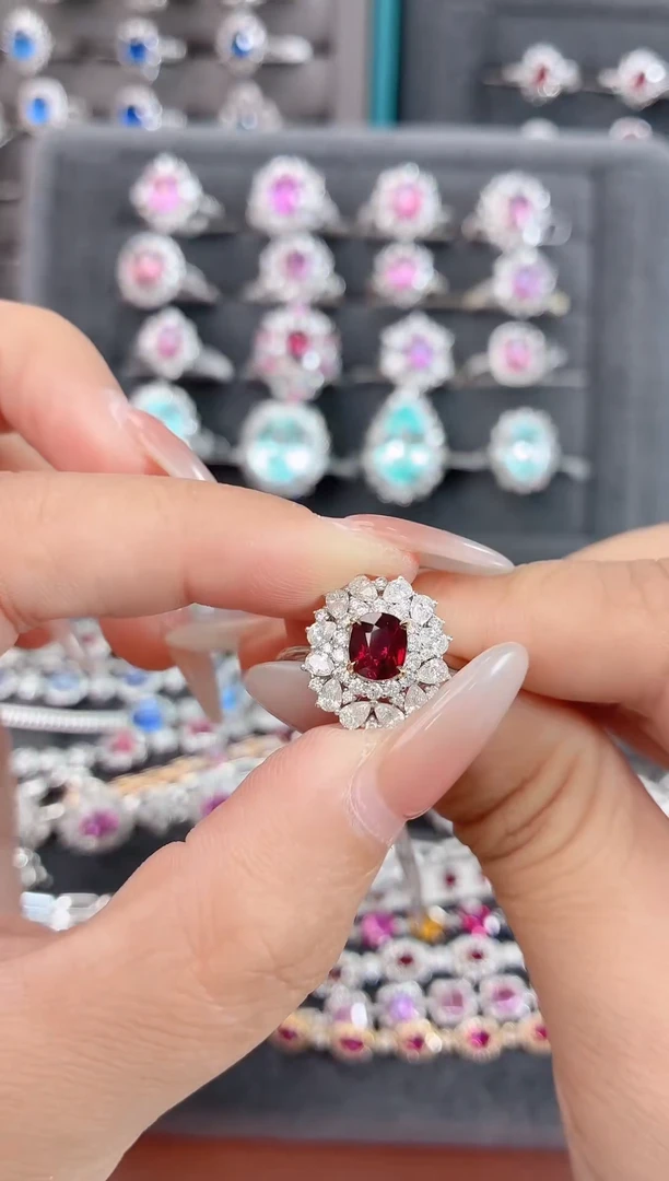 18K金镶嵌18K戒指红宝石冬*-