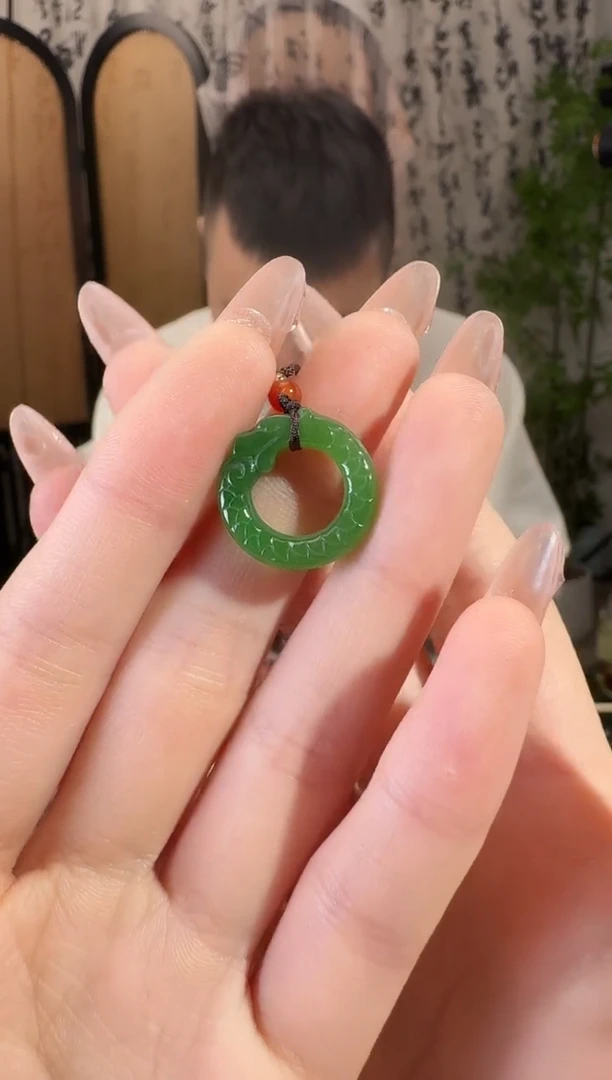 和田玉未镶嵌颈饰碧玉平安环