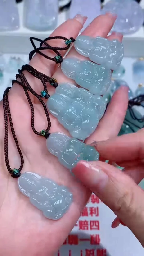 翡翠未镶嵌颈饰吊坠团购多样性发一件