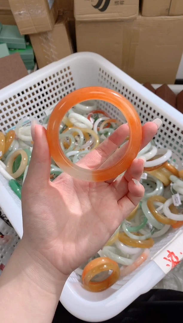 石英质玉手镯未镶嵌K127-57