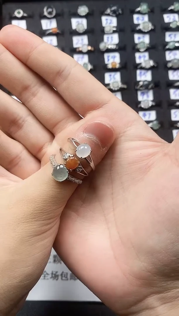 翡翠戒指银S925镶嵌天然翡翠