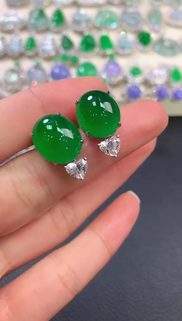 【闪购商品】翡翠耳饰18K金镶嵌v888
