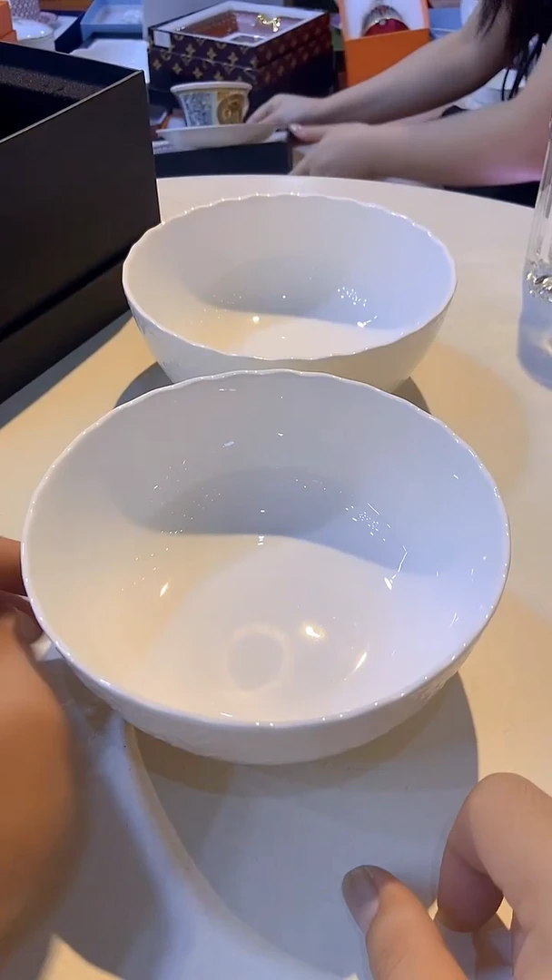 杯鸿辉家品牌瓷器，京东包邮！