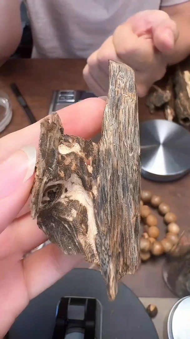 沉香沉香碎屑为人工种植绿奇楠原材料12克+