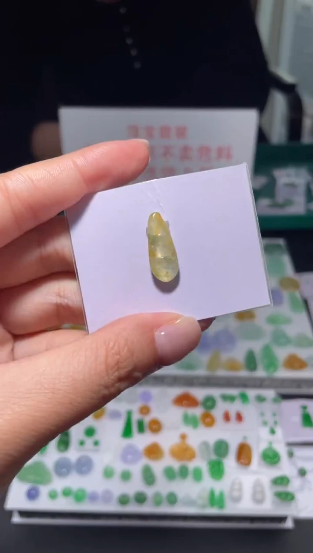 未镶嵌定制翡翠|毛货其它+0