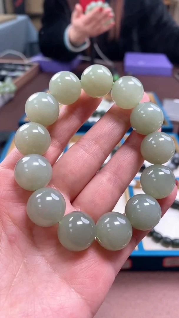 【闪购商品】和田玉手链未镶嵌和田玉 手链