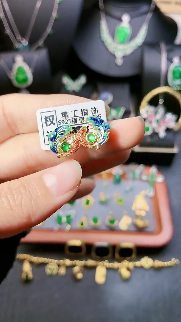 【闪购商品】翡翠耳饰银S925镶嵌耳饰